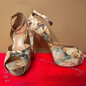 Betsey Johnson Women's Multi Courts
